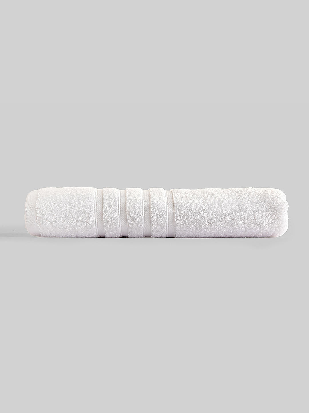 Kalpavriksha 550 gsm 100% Organic Cotton Soft & Fluffy White Colored Bath Towel